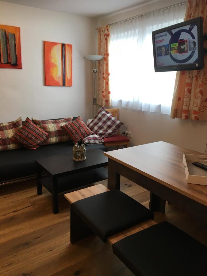 Apartamento Haus Greet Muhr Exterior foto