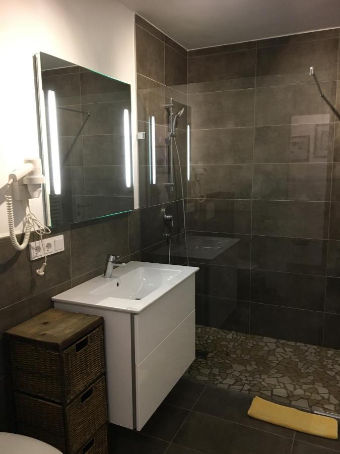 Apartamento Haus Greet Muhr Exterior foto
