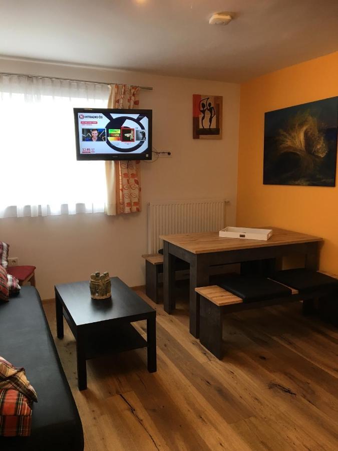 Apartamento Haus Greet Muhr Exterior foto